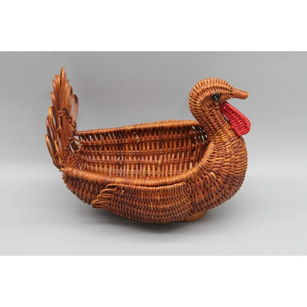 Vintage Avon Gift Collection Wicker Turkey Baskets Thanksgiving Fall Decor Set